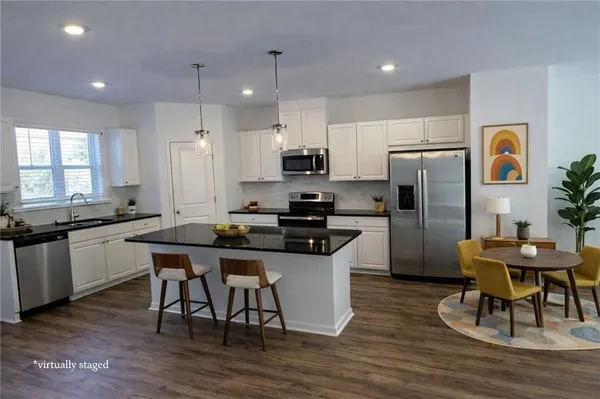 $3,200 | 5720 Schelton Place Southeast, Mableton, GA 30126