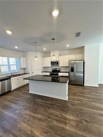 $3,200 | 5720 Schelton Place Southeast, Mableton, GA 30126