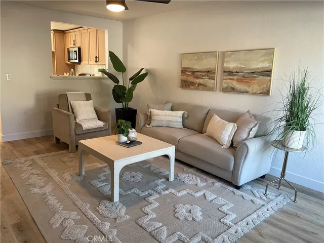 $649,900 | 700 West Walnut Avenue, Unit 58, Orange, CA 92868