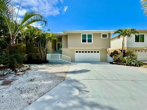 $4,700 | 2384 Creek Court, Clearwater, FL 33764