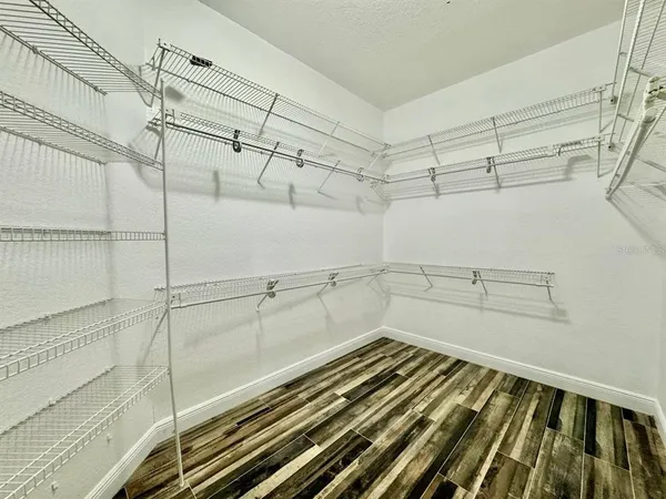 $4,700 | 2384 Creek Court, Clearwater, FL 33764