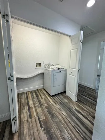 $4,700 | 2384 Creek Court, Clearwater, FL 33764