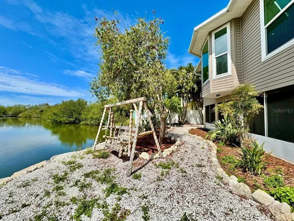 $4,700 | 2384 Creek Court, Clearwater, FL 33764