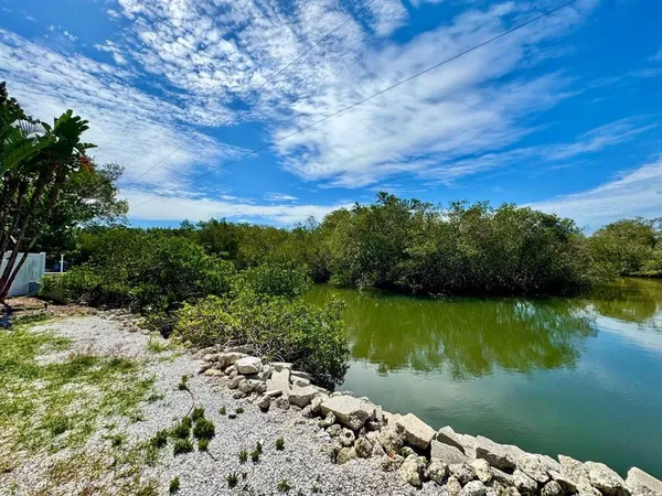 $4,700 | 2384 Creek Court, Clearwater, FL 33764