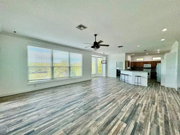 $4,700 | 2384 Creek Court, Clearwater, FL 33764