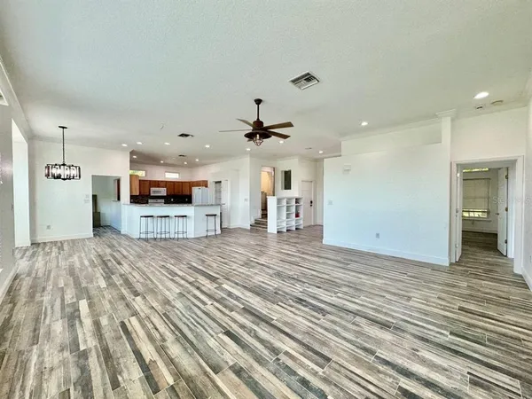 $4,700 | 2384 Creek Court, Clearwater, FL 33764