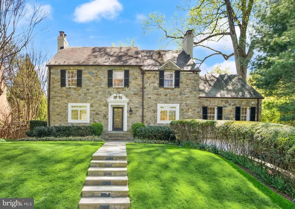 $2,595,000 | 5058 Sedgwick Street Northwest, Washington, DC 20016