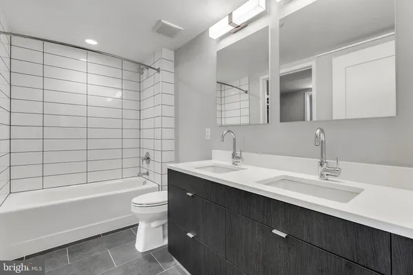 $499,900 | 1300 4th Street Southeast, Unit 507, Washington, DC 20003