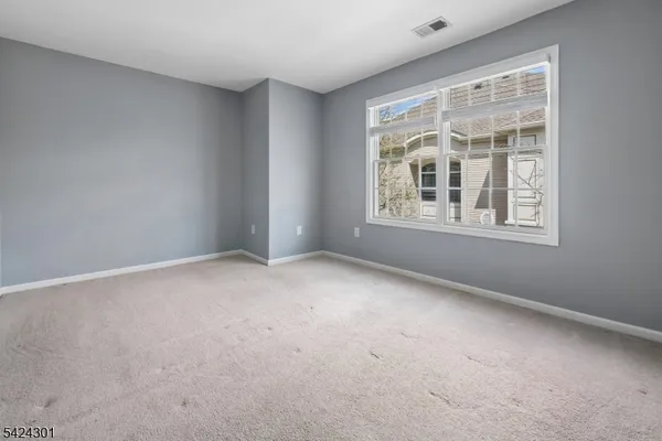 $830,000 | 816 Kensington Lane, Livingston, NJ 07039