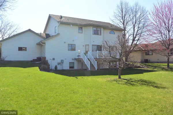$525,000 | 201 Douglas Drive, Glencoe, MN 55336
