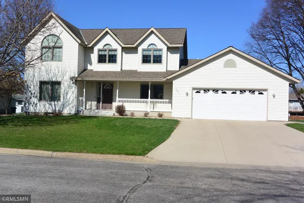 $525,000 | 201 Douglas Drive, Glencoe, MN 55336