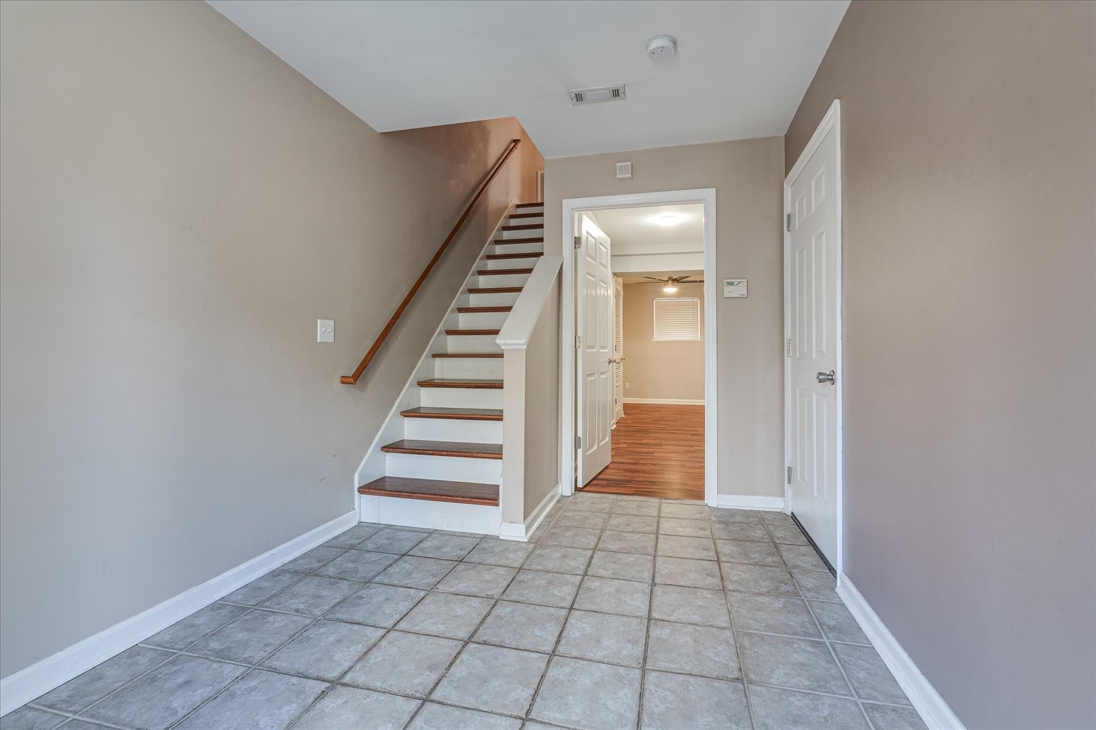 480 Huntington Ridge Drive Nashville, TN 37211 - Photo 3 of 21 a view of an entryway with staircase