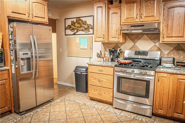 $475,000 | 863 25th Road, Longton, KS 67352