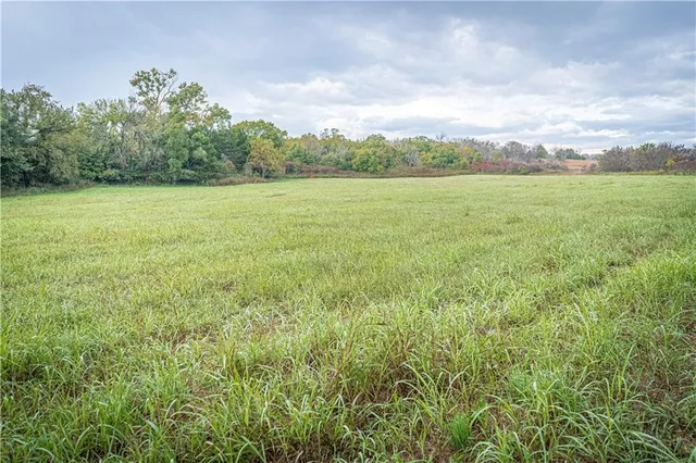 $475,000 | 863 25th Road, Longton, KS 67352