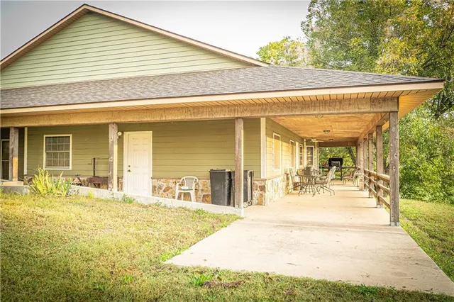 $475,000 | 863 25th Road, Longton, KS 67352