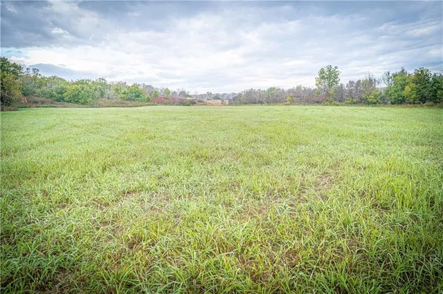 $475,000 | 863 25th Road, Longton, KS 67352