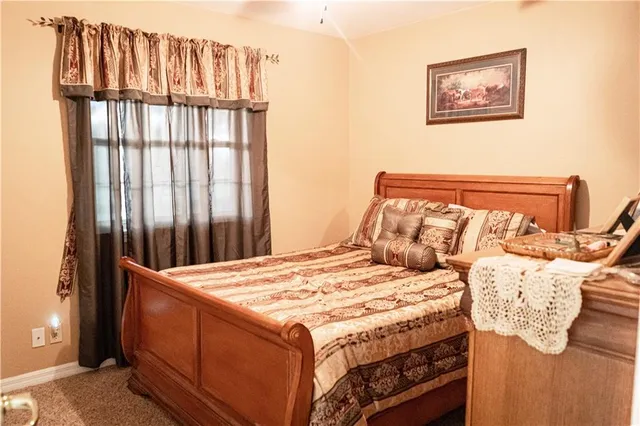 $475,000 | 863 25th Road, Longton, KS 67352