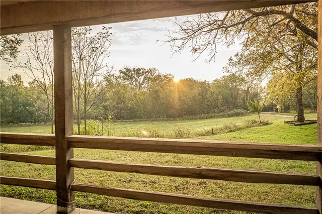 $475,000 | 863 25th Road, Longton, KS 67352