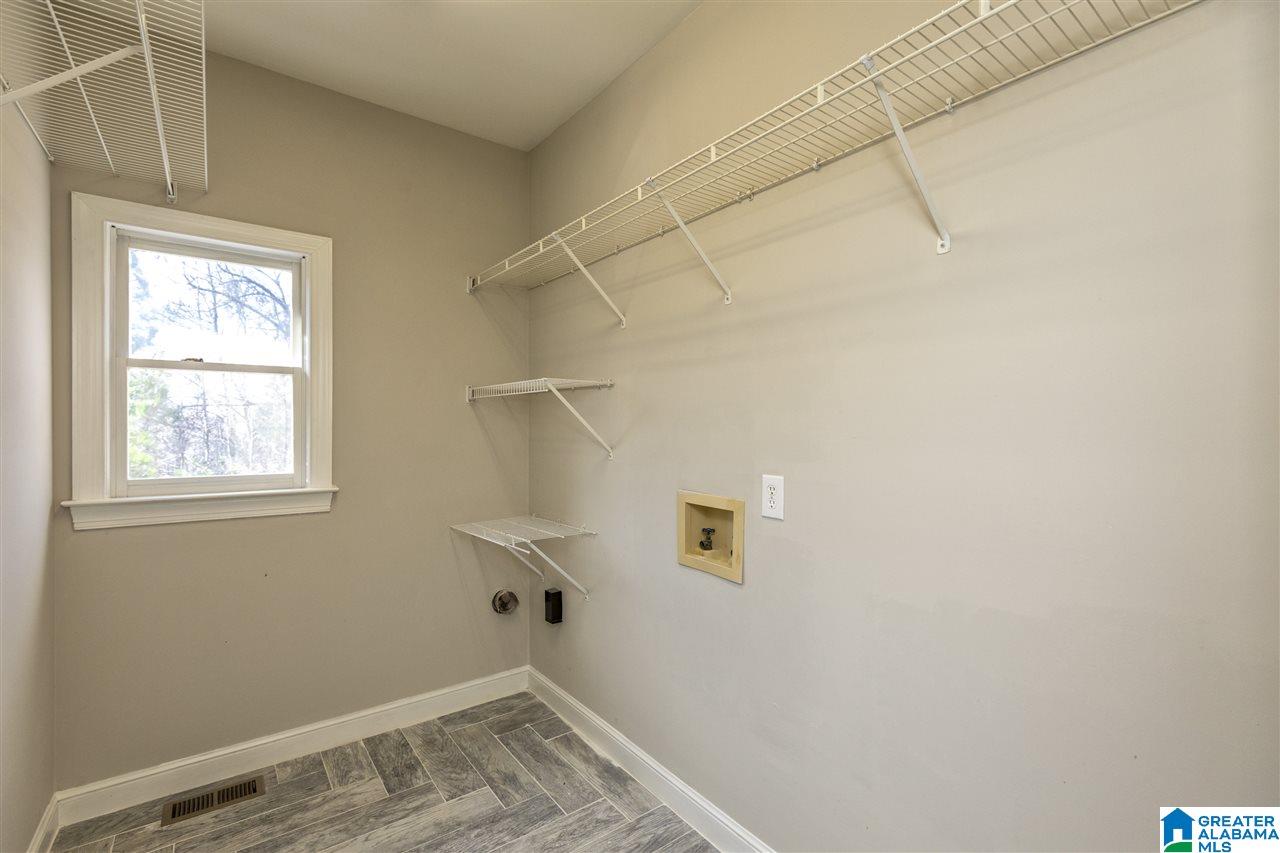 408 Norwick Circle Alabaster, AL 35007 - Photo 10 of 50