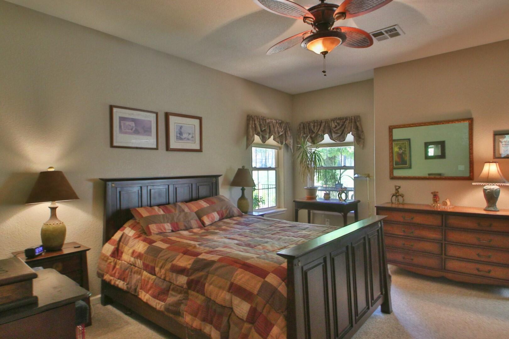 921 North Old Stage Road Cave Junction, OR 97523 - Photo 19 of 37 19-Large Primary Bedroom