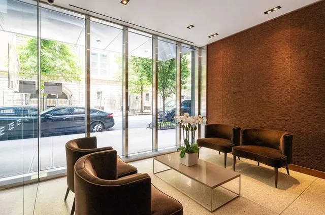 $2,290,000 | 50 West 15th Street, Unit 8B | Flatiron