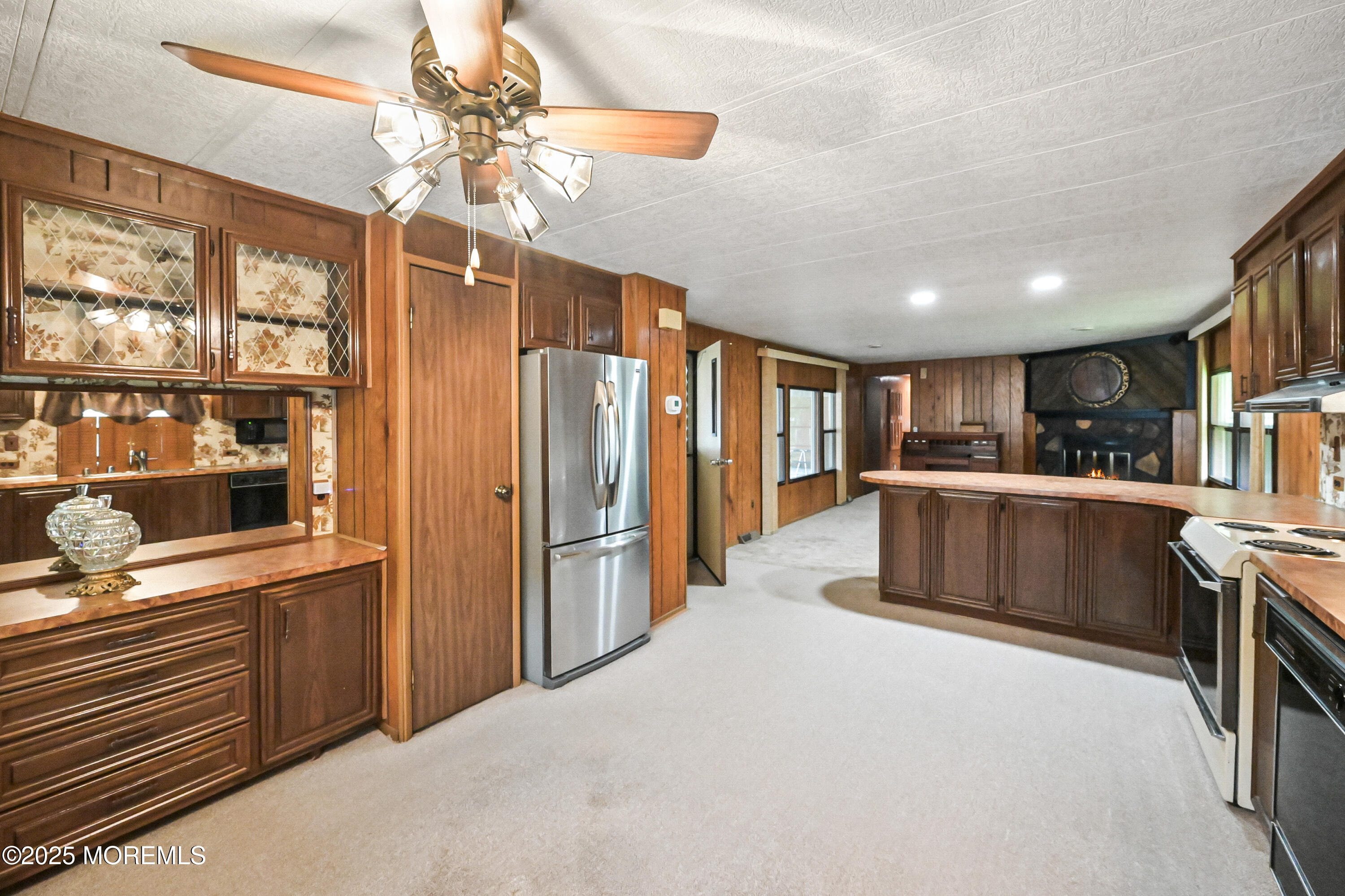 119 Village Road Morganville, NJ 07751 - Photo 6 of 18 119_village_rd_019