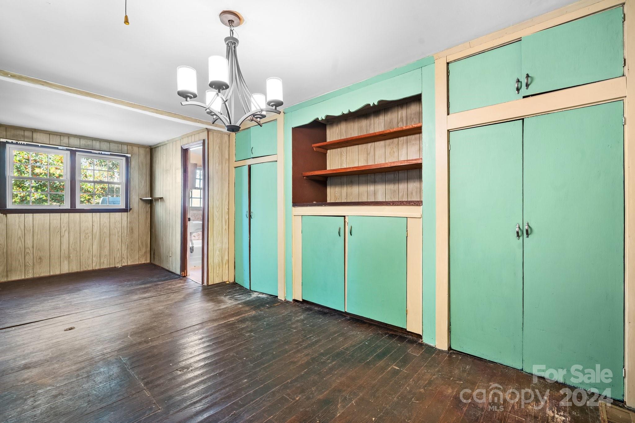 811 Markham Road Tryon, NC 28782 - Photo 13 of 46