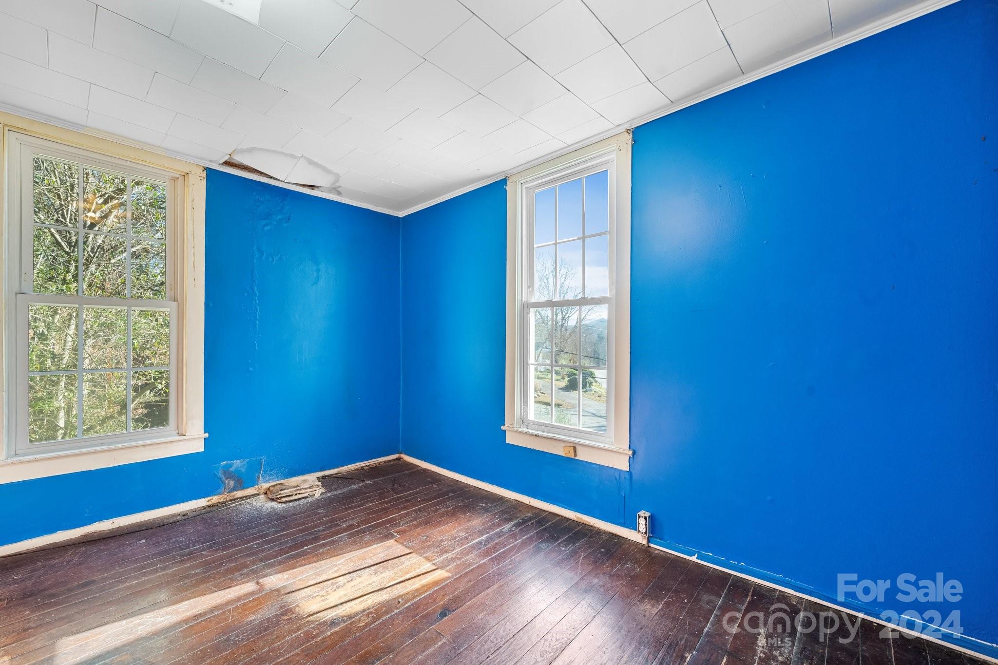 811 Markham Road Tryon, NC 28782 - Photo 16 of 46