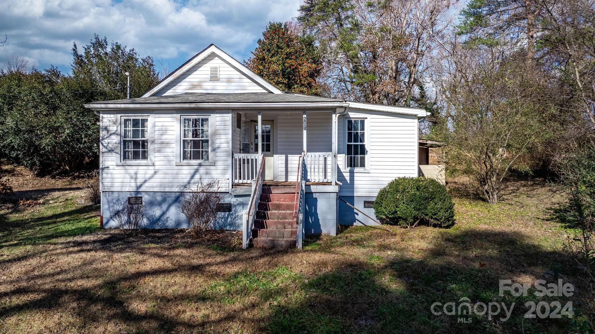 811 Markham Road Tryon, NC 28782 - Photo 24 of 46