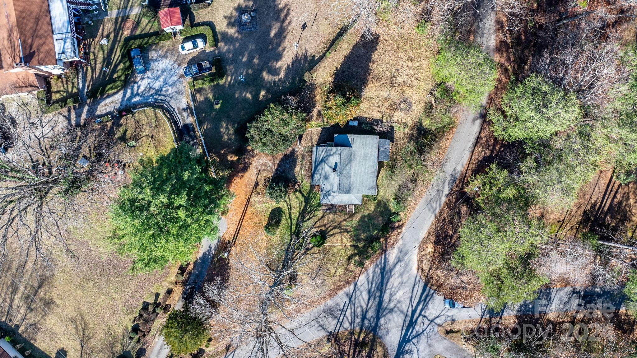 811 Markham Road Tryon, NC 28782 - Photo 37 of 46