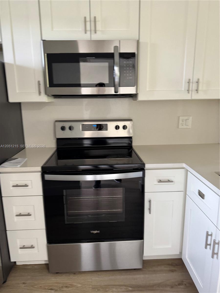 9937 Three Lakes Circle, Unit 14D Boca Raton, FL 33428 - Photo 3 of 22 new appliances