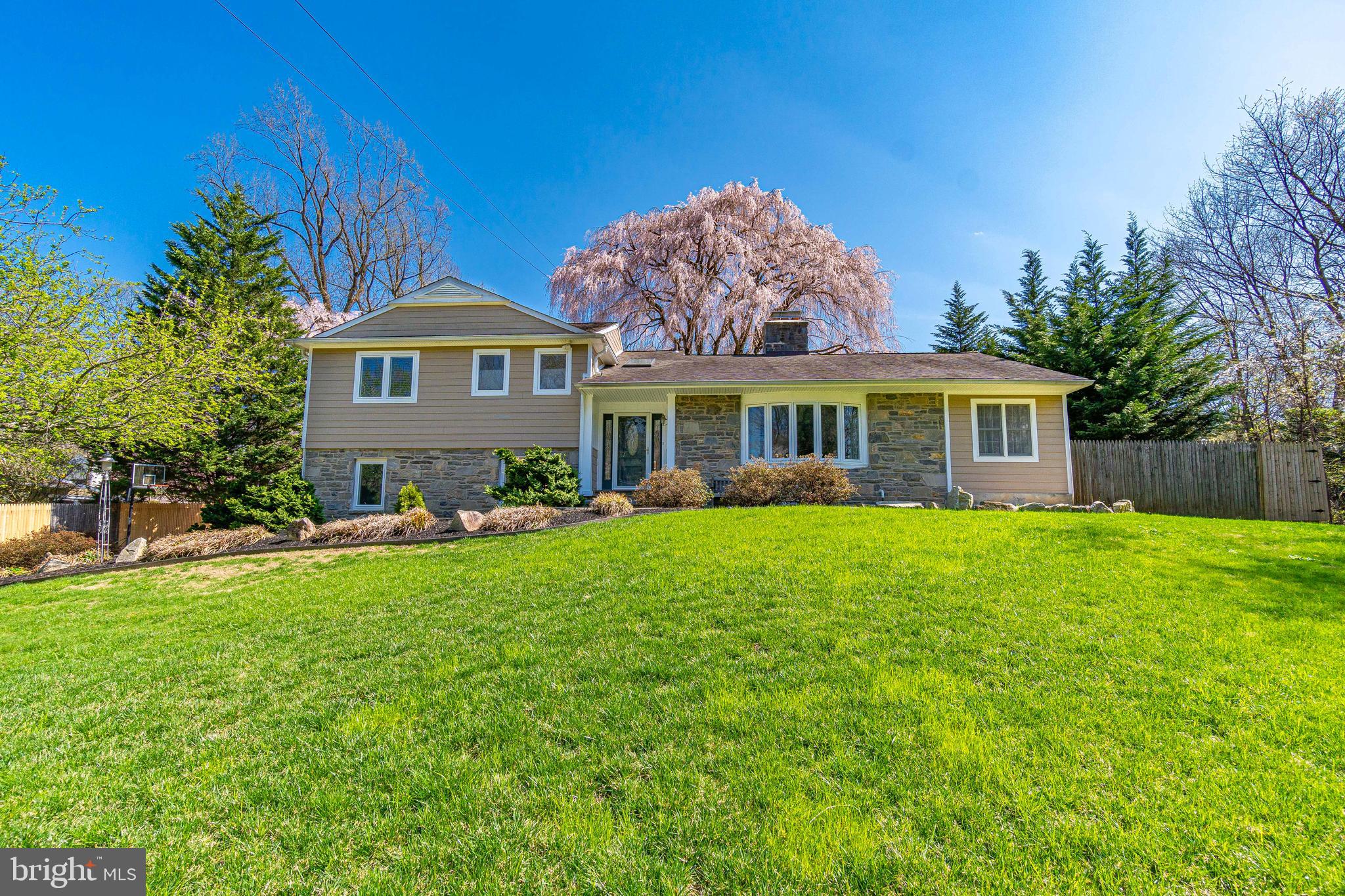 922 Hollow Road Wayne, PA 19087 - Photo 1 of 59 Welcome to 922 Hollow Rd.