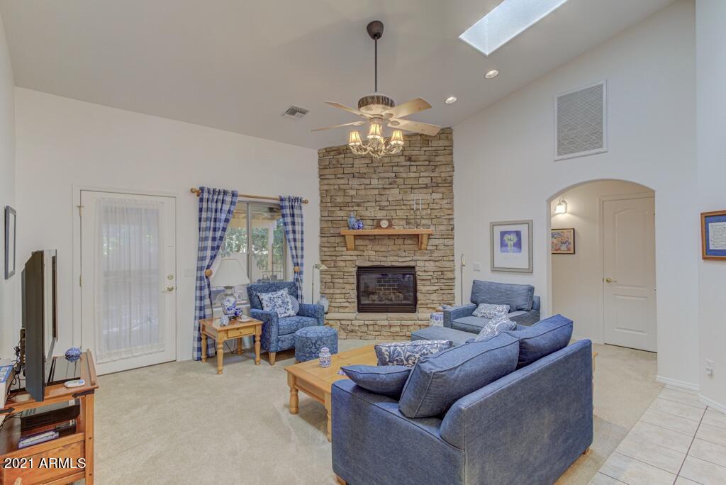 Living Room (1)