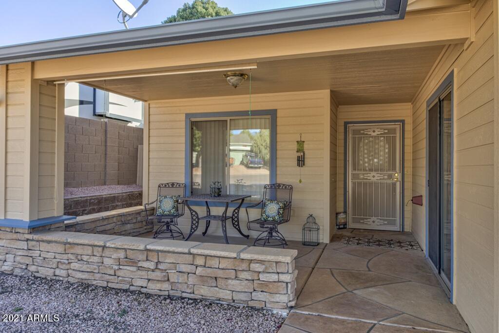 607 North Eagle Ridge Road Payson, AZ 85541 - Photo 21 of 24 Front Patio