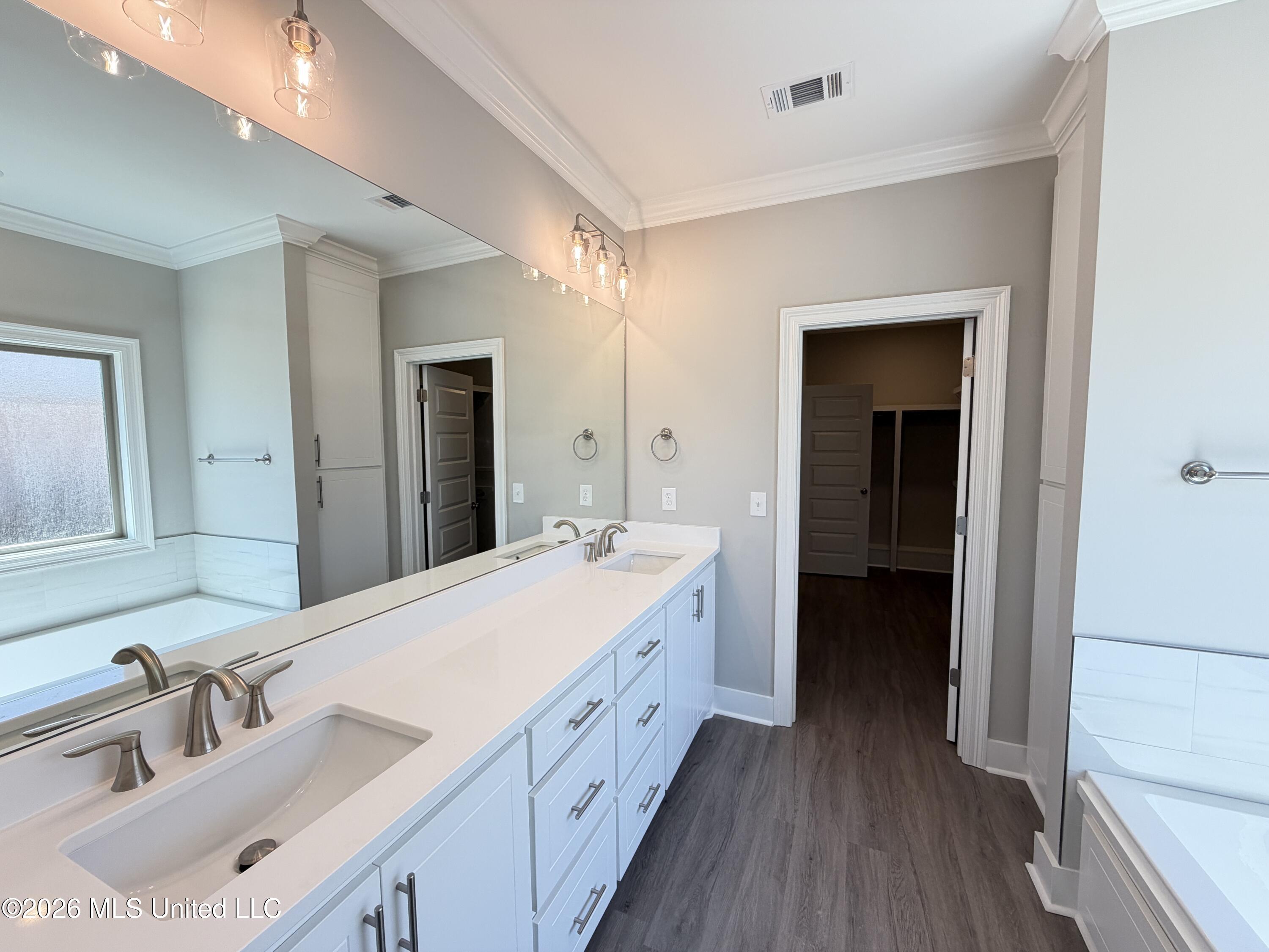 140 Palace Crossing Flowood, MS 39232 - Photo 14 of 50 Photo Mar 17 2026, 1 19 01 PM