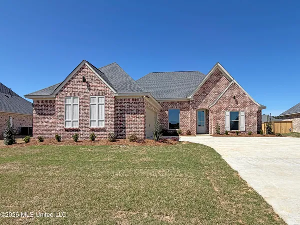 $416,900 | 140 Palace Crossing, Flowood, MS 39232