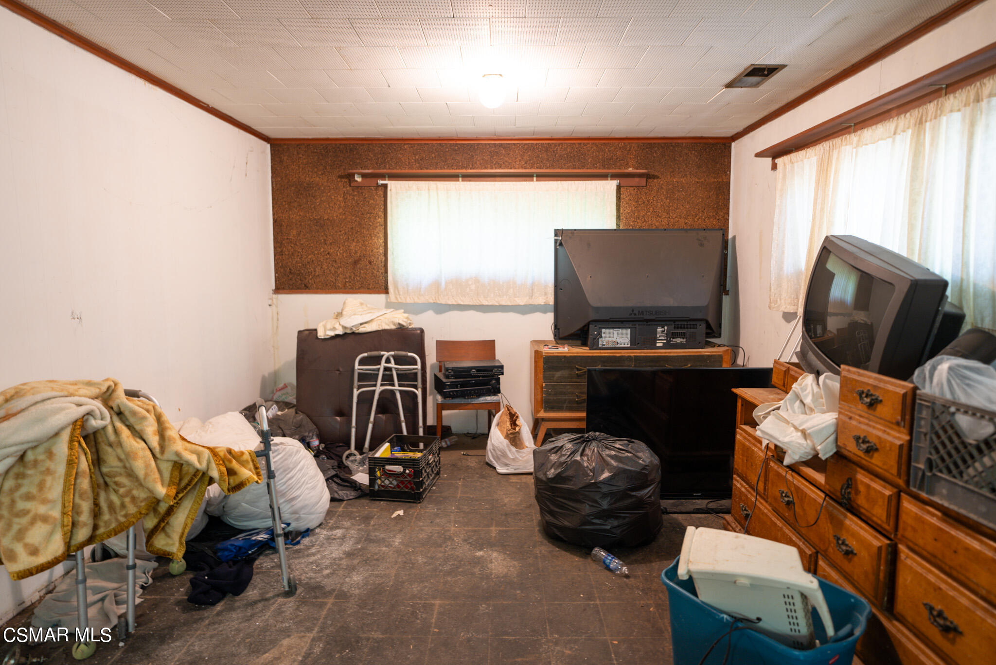 5829 Tipton Way Los Angeles, CA 90042 - Photo 9 of 20 a room with storage and utility