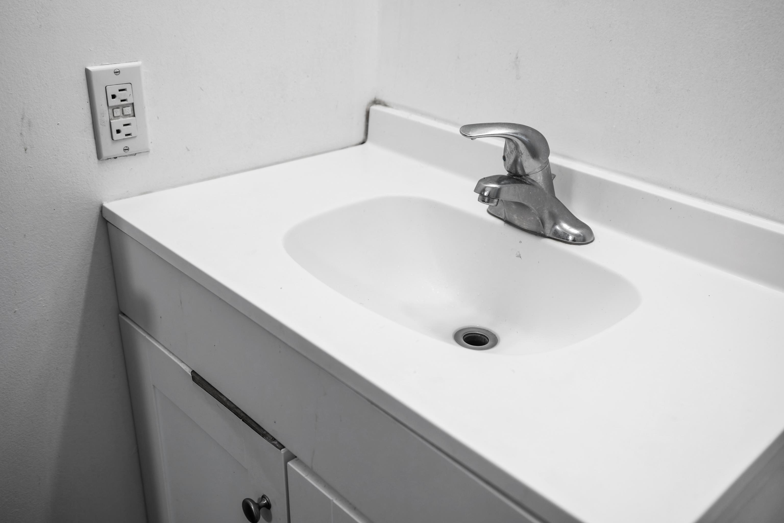 728 Foley Road Harrisonburg, VA 22801 - Photo 25 of 62 a bathroom with a sink