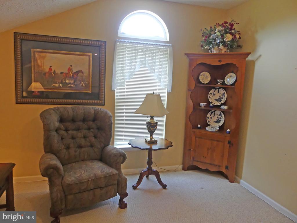5232 Millfield Road, Unit 5232 Baltimore, MD 21237 - Photo 14 of 25 Family Room