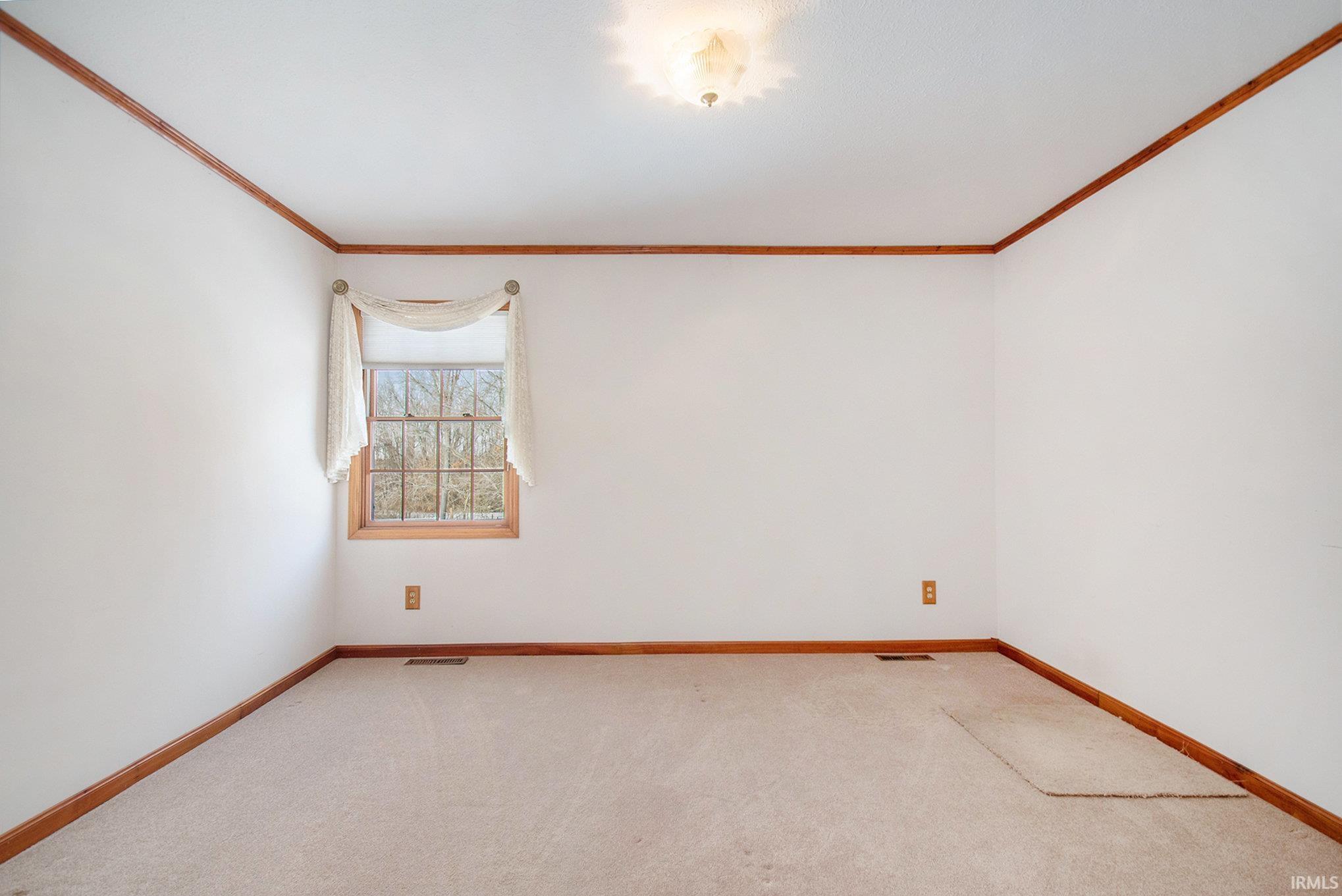 61841 Mayflower Road South Bend, IN 46614 - Photo 11 of 19 Gallery Image 11