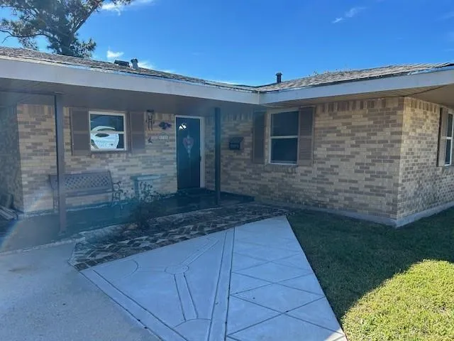 $1,800 | 8728 Chaldron Street, Metairie, LA 70003