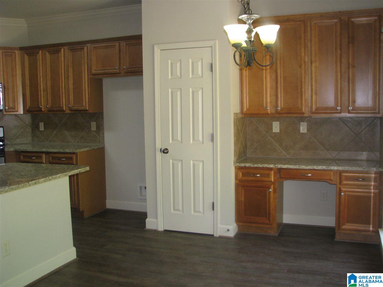 421 Ramsgate Drive Alabaster, AL 35114 - Photo 8 of 28