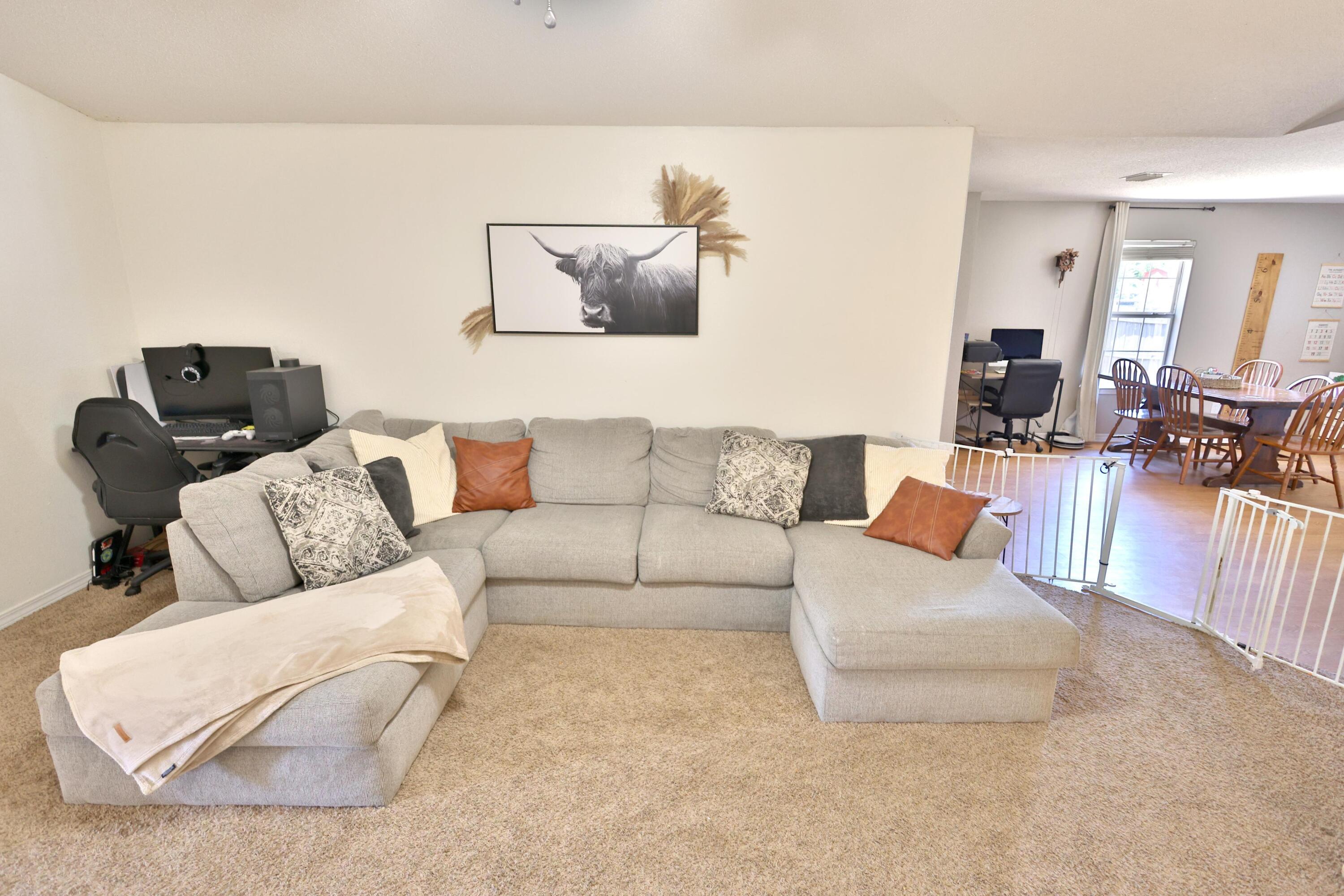 8140 Menorca Street Navarre, FL 32566 - Photo 4 of 47 3O0A8926