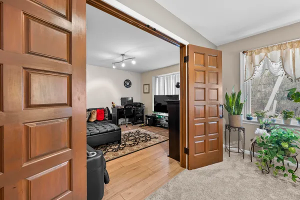 $399,999 | 4376 Knightsbridge Lane, West Bloomfield, MI 48323