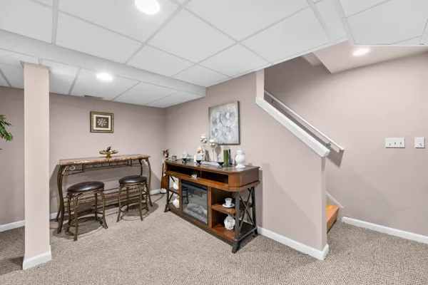 $399,999 | 4376 Knightsbridge Lane, West Bloomfield, MI 48323