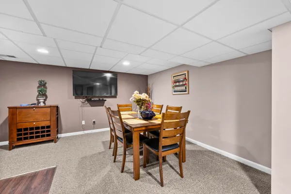 $399,999 | 4376 Knightsbridge Lane, West Bloomfield, MI 48323