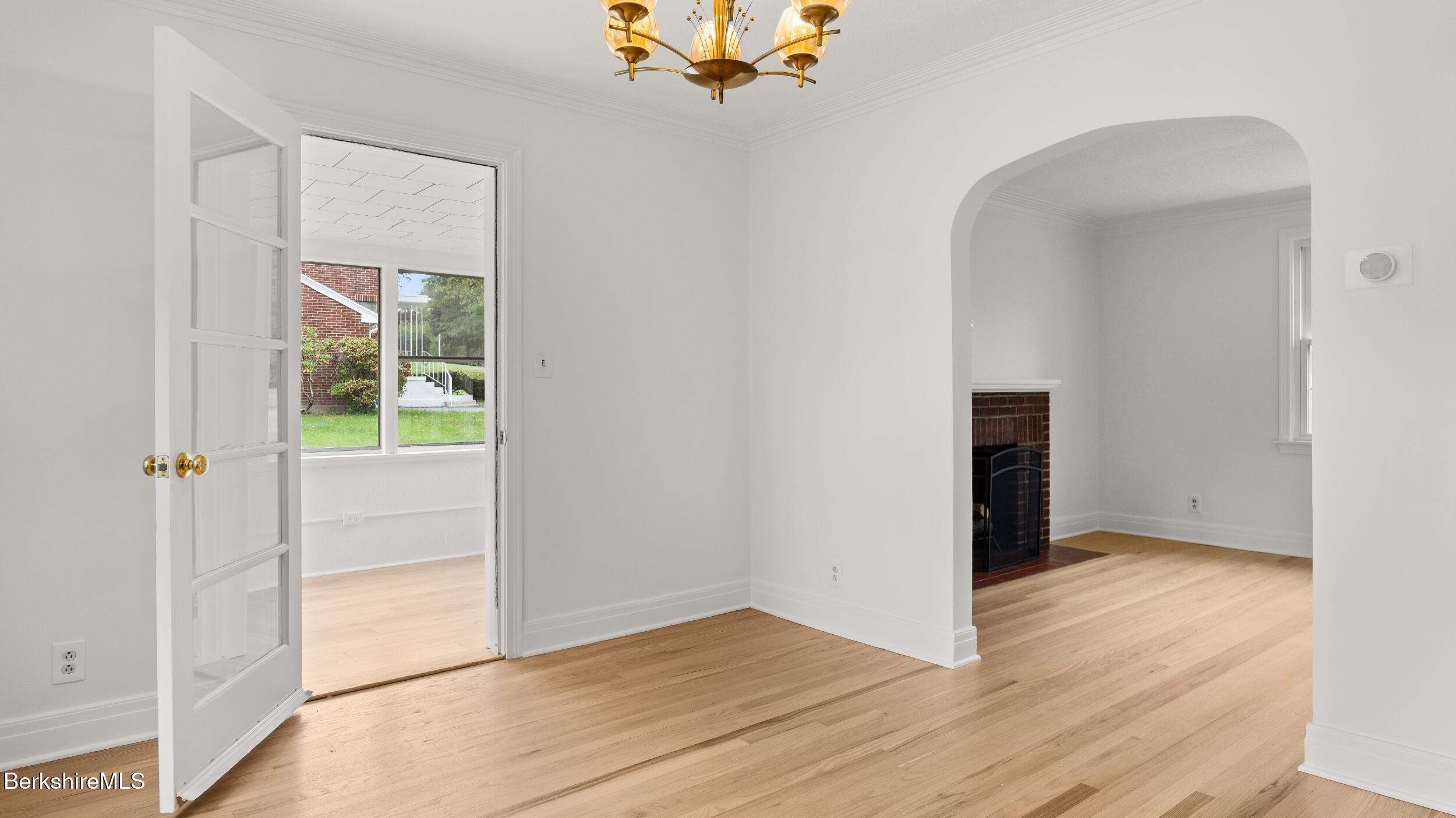 17 Kittredge Road Pittsfield, MA 01201 - Photo 12 of 42 DINING ROOM