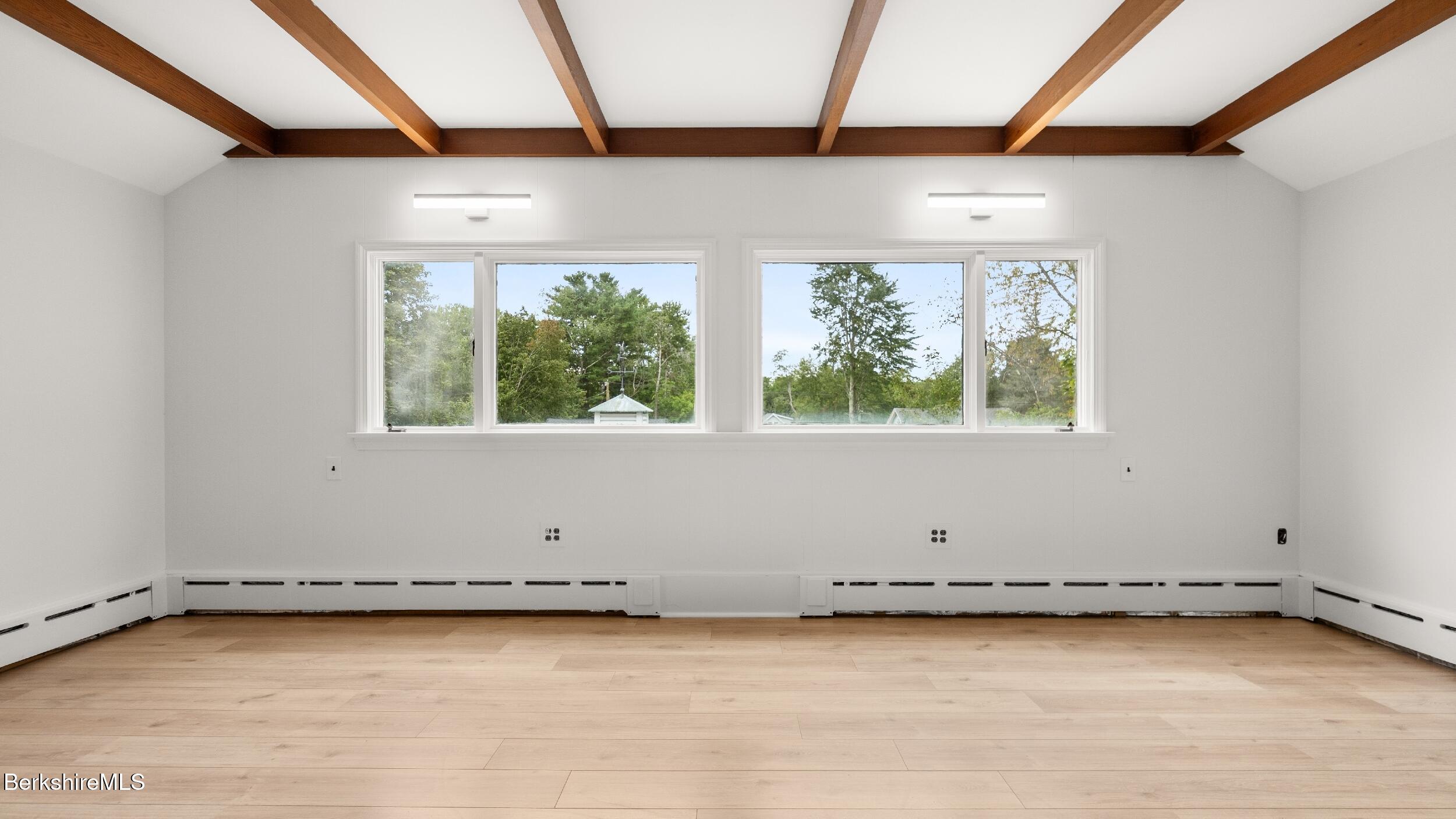 17 Kittredge Road Pittsfield, MA 01201 - Photo 27 of 42 PRIMARY BEDROOM