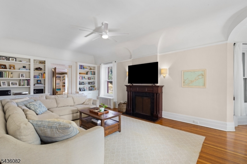 211 Mountainside Road Mendham, NJ 07945 - Photo 8 of 35