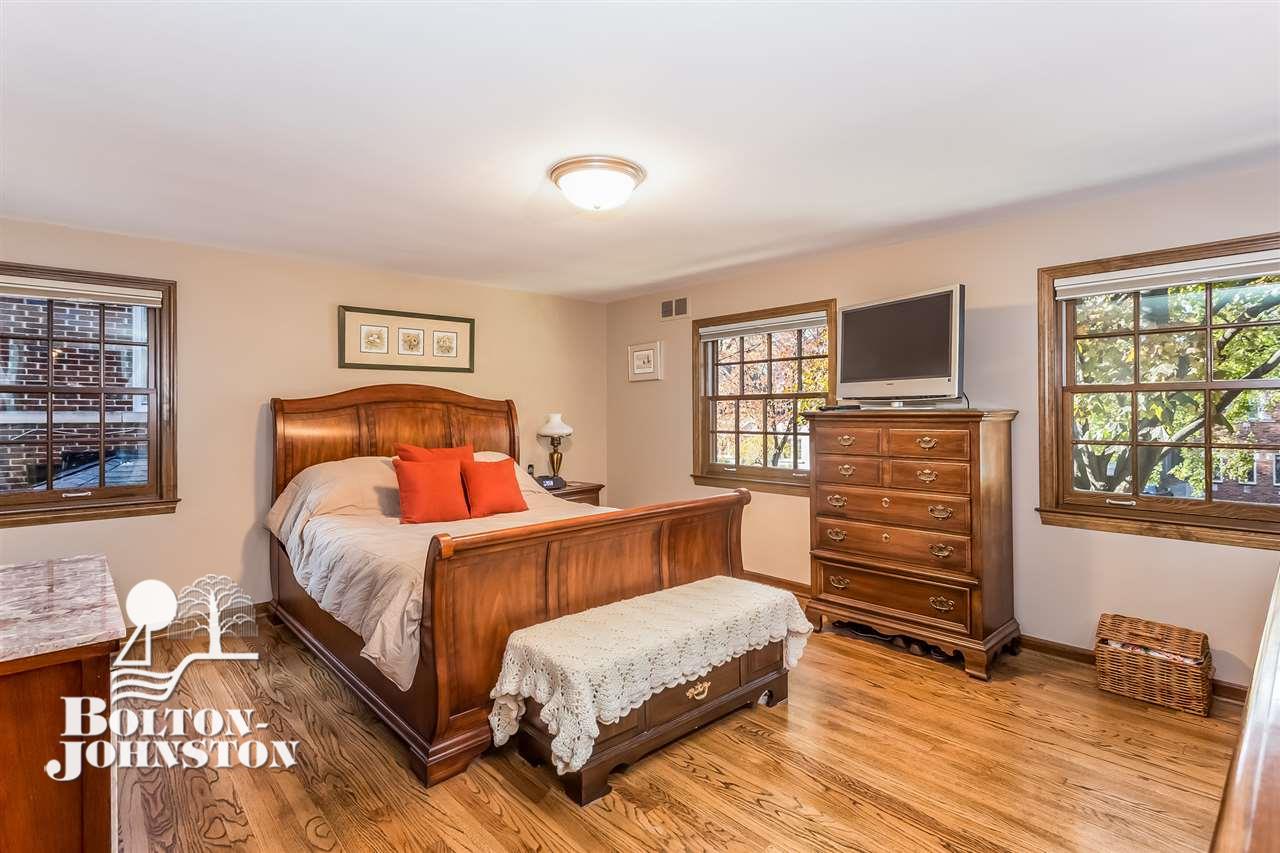 1366 Bishop Road Grosse Pointe Park, MI 48230 - Photo 19 of 50